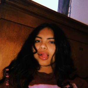 Meet your Posher, Nuvia